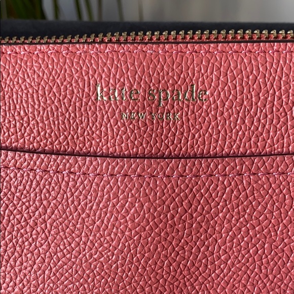 Kaye Spade crossbody bag - Picture 2 of 5